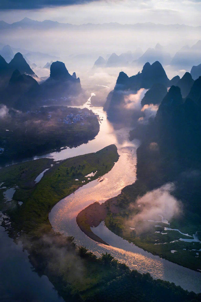 广西,多民族风情与山水画卷的交融之地